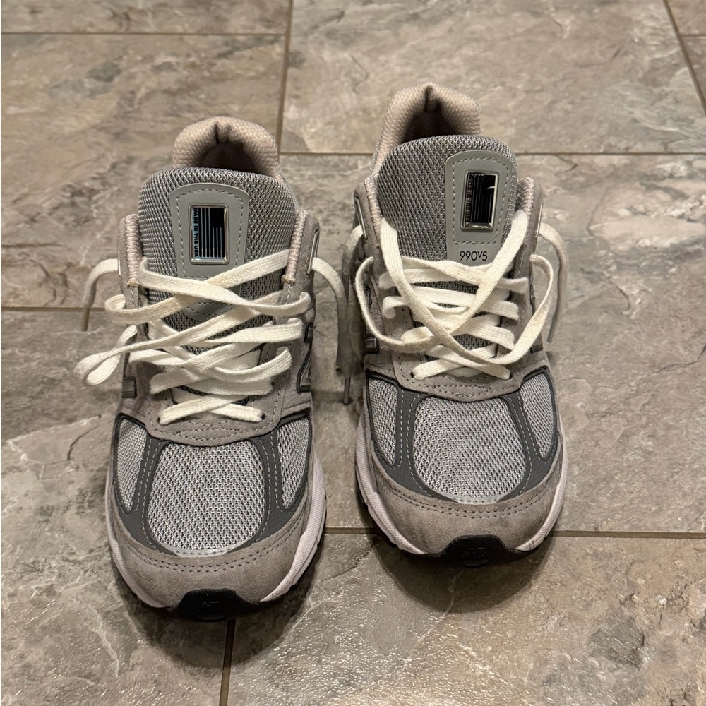 NEW BALANCE 990 V.5